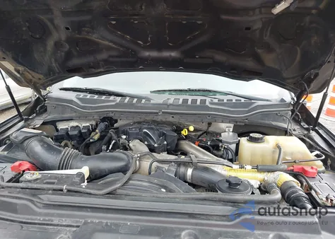 2017 Ford F-250 Xl z USA, uszkodzony, nr VIN 1FT7W2BT0HEF27194